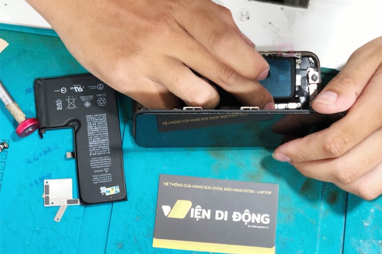 lưu ý trước và sau khi thay pin iPhone 14 Pro Max