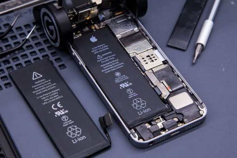 Nên thay pin iPhone 14 hay sử dụng tiếp? Thay pin có làm giảm hiệu năng máy? 7 nên thay pin iPhone 14 không