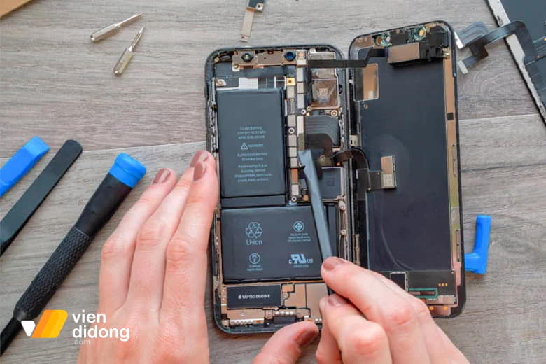 Có nên thay pin iPhone 14 Plus không khi máy còn hoạt động ổn? 6 nên thay pin iPhone 14 Plus không