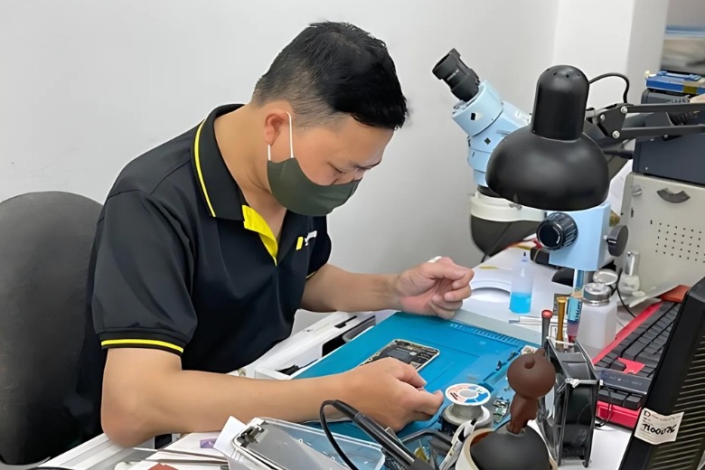 Hướng dẫn kiểm tra pin iPhone 14 đã thay: Dựa vào đâu để biết pin chuẩn? 7 cách kiểm tra pin iPhone 14 đã thay