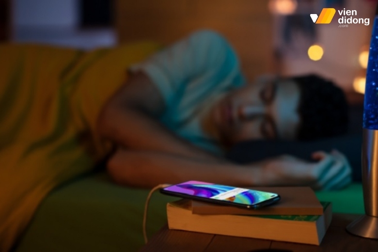 Dùng pin iPhone 14 bao lâu thì nên thay? Cách tính chu kỳ và mẹo kéo dài tuổi thọ 2 dùng pin iPhone 14 bao lâu thì nên thay