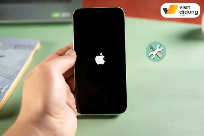 iPhone nóng máy mùa hè
