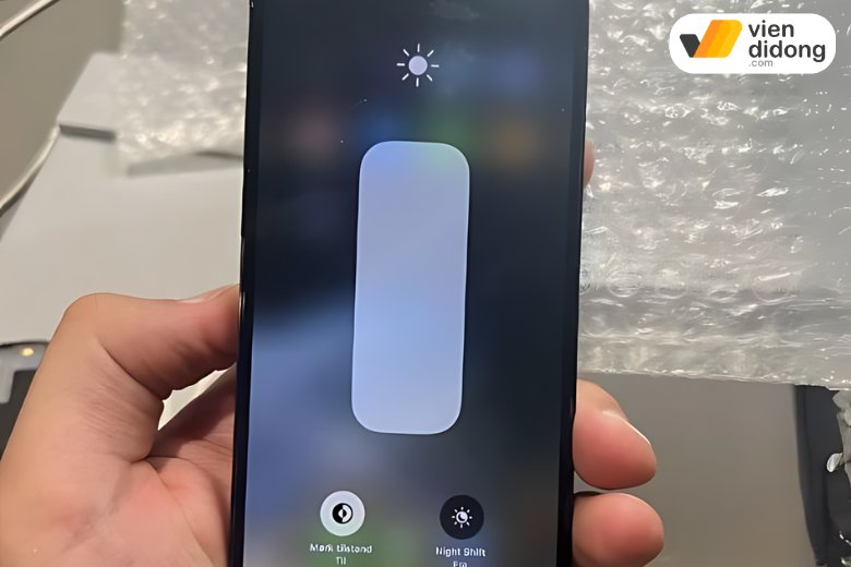 Cảnh báo dấu hiệu cần thay màn hình iPhone 14 Pro ngay lập tức 4 Khi nào cần thay màn hình iPhone 14 Pro