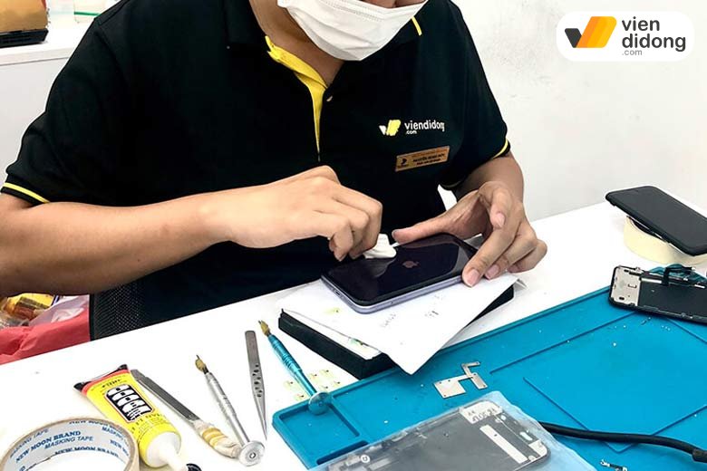 Cảnh báo dấu hiệu cần thay màn hình iPhone 14 Pro ngay lập tức 6 Khi nào cần thay màn hình iPhone 14 Pro