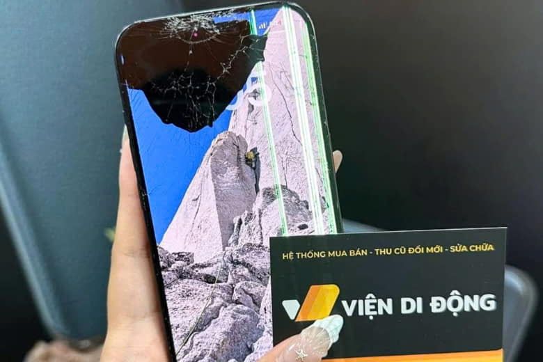 Khi nào cần thay màn hình iPhone 14 Pro Max