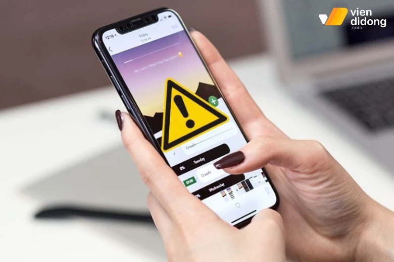 Phân biệt lỗi màn hình iPhone 14 Plus: Do phần mềm hay phải thay màn hình? 4 Lỗi màn hình iPhone 14 Plus
