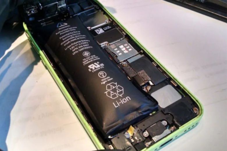 iPhone 13 Pro bị lỗi pin: Pin phồng, nóng máy, chai nhanh có nguy hiểm không? 6 Lỗi pin iPhone 13 Pro