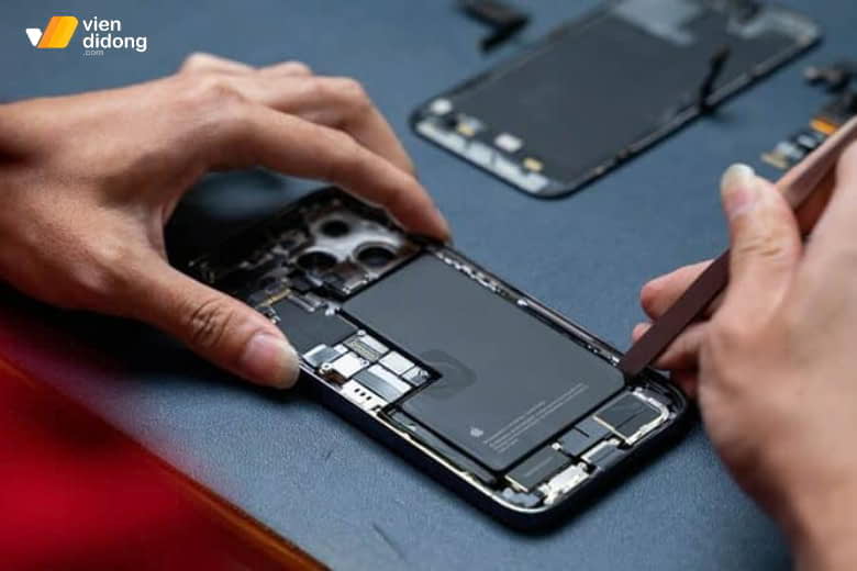 Vì sao iPhone 14 bị lỗi sau thay pin? Nơi sửa chữa an toàn, uy tín 8 lỗi sau khi thay pin iPhone 14