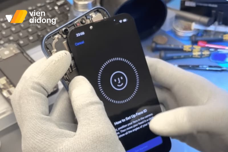 Nên thay màn hình iPhone 14 Plus không? Những rủi ro khi tiếp tục sử dụng màn hình lỗi 7 Nên thay màn hình iPhone 14 Plus không? Những rủi ro khi tiếp tục sử dụng màn hình lỗi nen thay man hinh iphone 14 plus khong 9