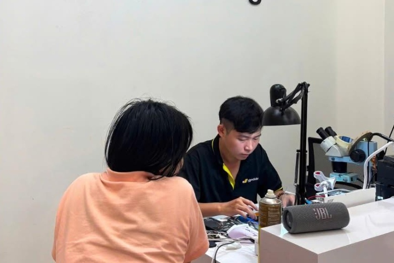 Thay pin iPhone 13 Pro có ảnh hưởng đến máy không? Có nên thay pin không? 3 Nên thay pin iPhone 13 Pro không