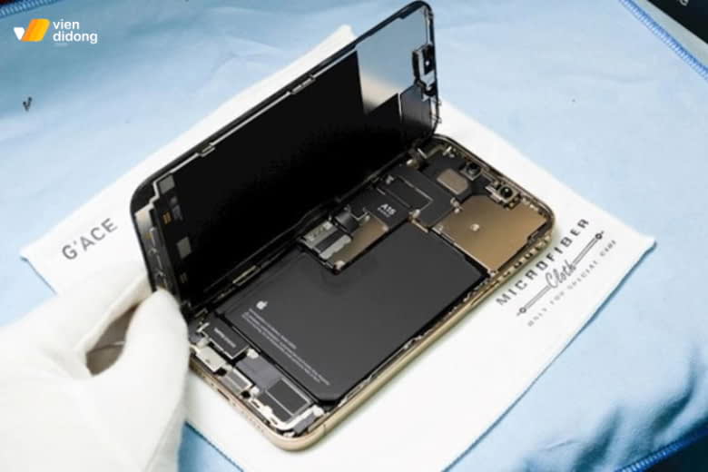 Ép kính và thay màn hình iPhone 14: So sánh toàn diện 2 so sánh ép kính và thay màn hình iPhone 14