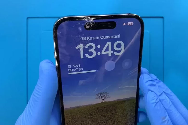 Chọn thay màn hình iPhone 14 loại nào? Chính hãng hay linh kiện? 4 thay màn hình iPhone 14 loại nào