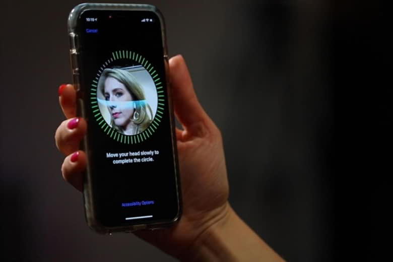 Loại màn hình nào nên chọn khi thay cho iPhone 14 Plus? 7 thay màn hình iPhone 14 Plus loại nào