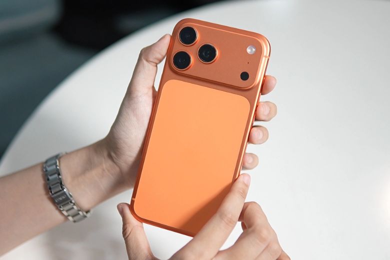 iPhone 17 Pro Max 2TB Chính Hãng 6 iPhone 17 Pro Max 2TB lý tưởng cho nhiếp ảnh gia, videographer và content creator.