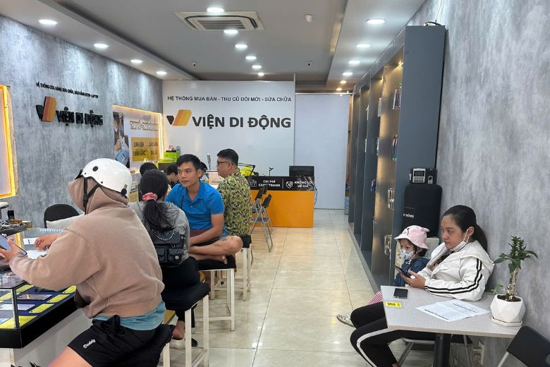 Samsung cũ và Xiaomi cũ 5–7 triệu: Lựa chọn nào đáng mua nhất 2025? 4 Nên mua Samsung cũ hay Xiaomi cũ 5-7 triệu