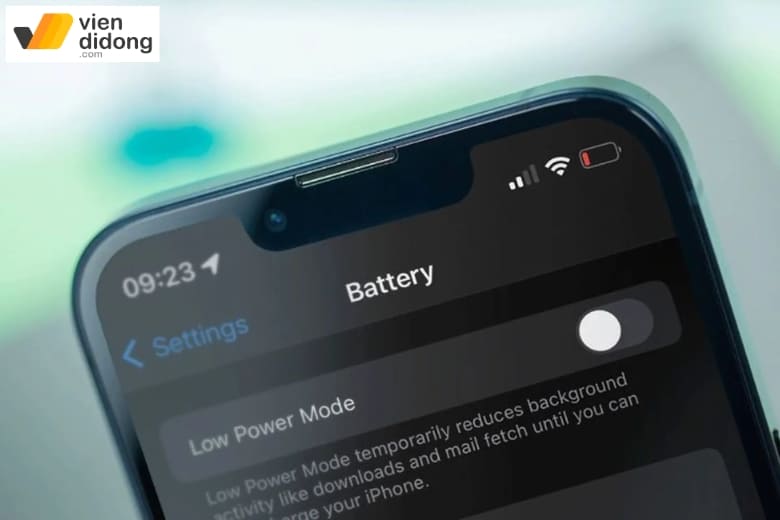 Khắc phục lỗi pin iPhone 12 Pro chai nhanh