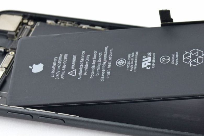 Khi nào cần thay pin iPhone 12 Mini
