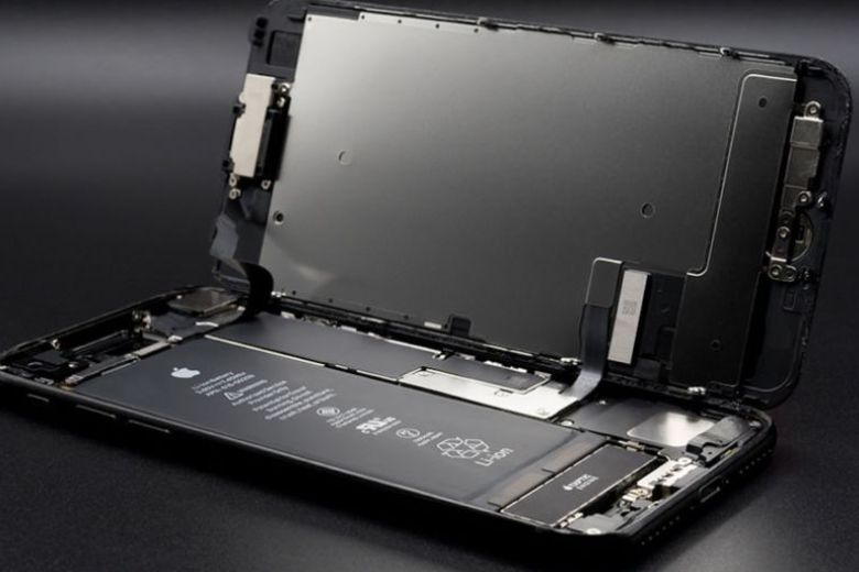 Khi nào cần thay pin iPhone 12 Mini
