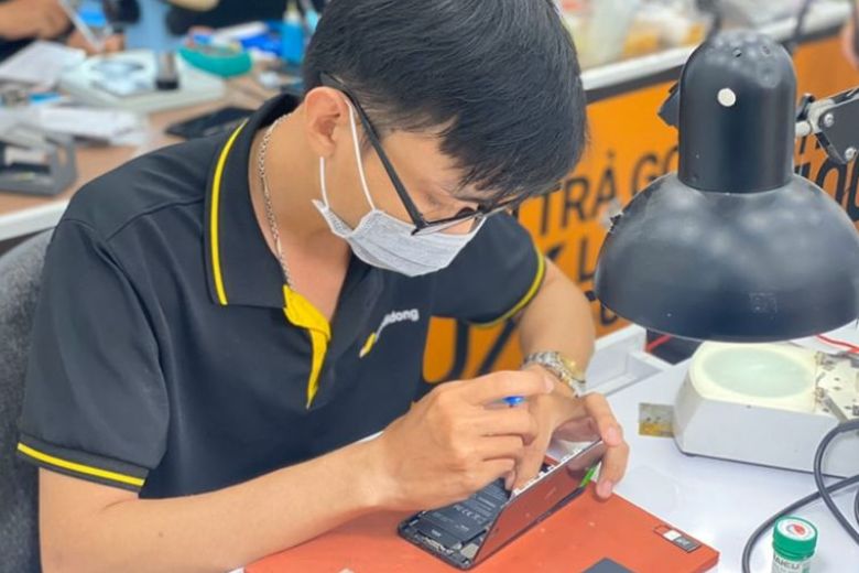 Cần lưu ý gì trước và sau khi thay pin iPhone 12 Mini? 1 Lưu ý trước và sau khi thay pin iPhone 12 Mini