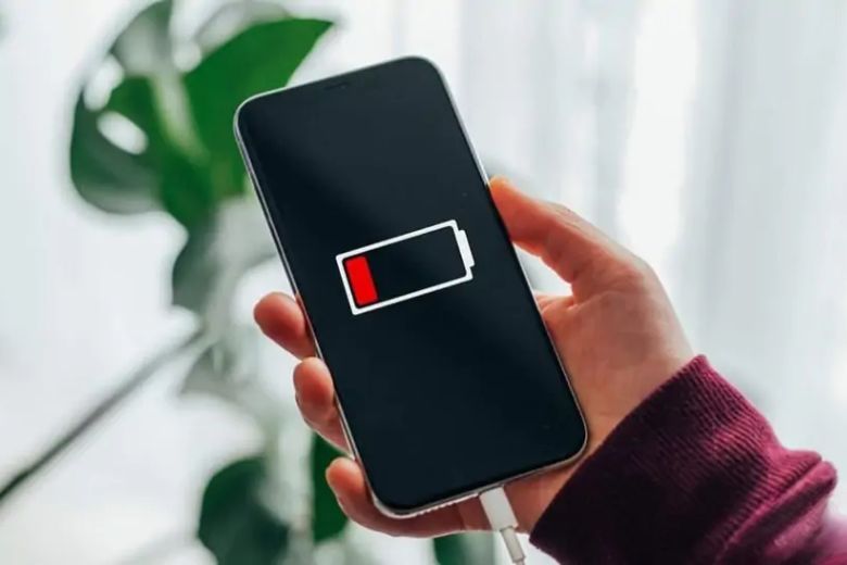 Nên thay pin iPhone 12 Mini không? Khi nào là thời điểm phù hợp? 1 Nên thay pin iPhone 12 Mini không
