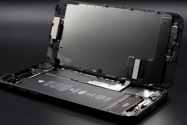 thay pin iPhone 12 giá bao nhiêu
