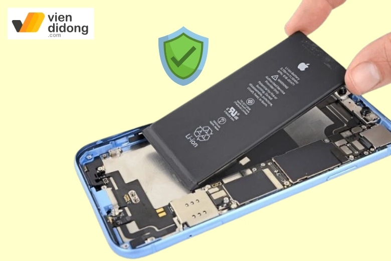Thay pin iPhone 12 loại nào chính hãng Apple