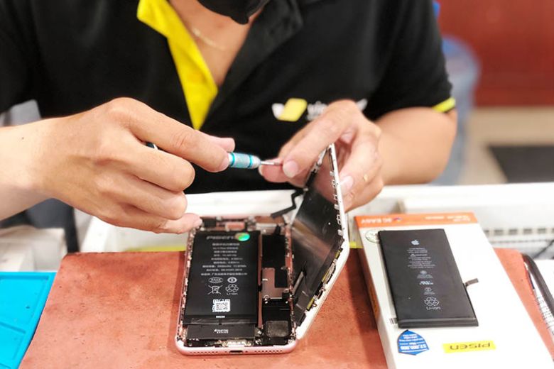 Quy trình thay pin iPhone 17 Pro uy tín, chuyên nghiệp tại Viện Di Động