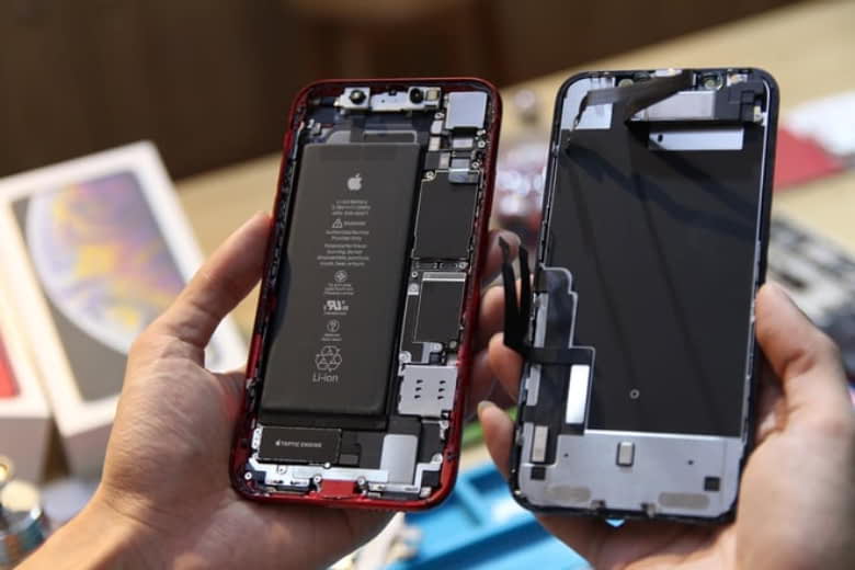 nên thay pin iPhone 12 Pro Max không