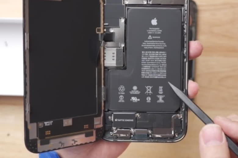 Thay pin iPhone 12 Pro Max loại nào chính hãng, dùng lâu dài? 5 thay pin iPhone 12 Pro Max loại nào