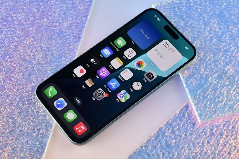 iPhone 16 Plus cũ màn hình Super Retina XDR