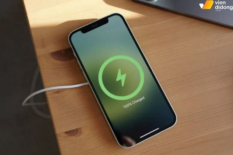 Pin iP12 series được thay thế kịp thời sẽ giúp tối ưu trải nghiệm hơn