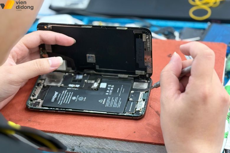 Sửa chữa điện thoại an tâm, tiết kiệm chi phí với mức ưu đãi hấp dẫn