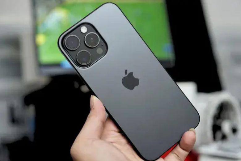 Lỗi pin iPhone 16 series