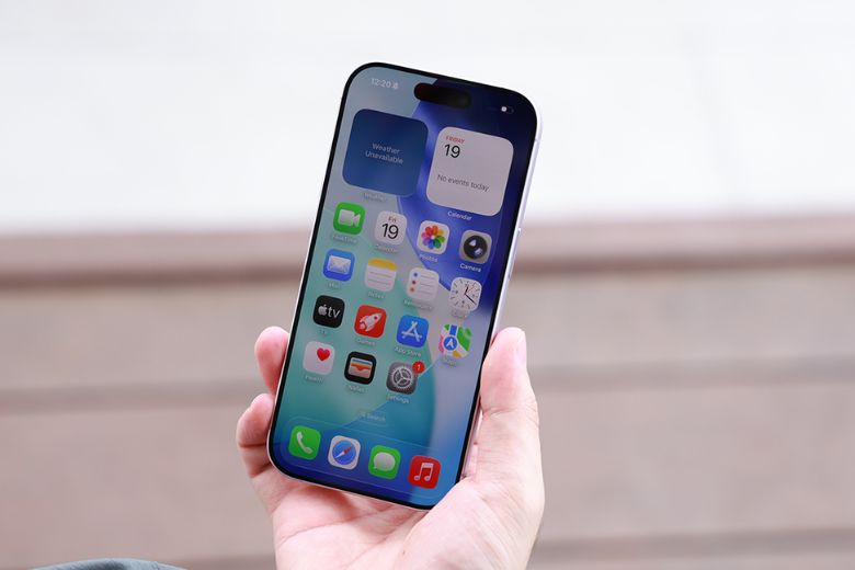 Pin iPhone 17 dùng thực tế được bao lâu trong 1 ngày?