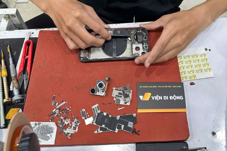 Cần kiểm tra thực tế để chọn cách xử lý phù hợp cho camera iPhone