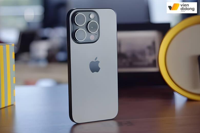 iPhone 15 cũ bản Pro khung Titanium chip A17 Pro