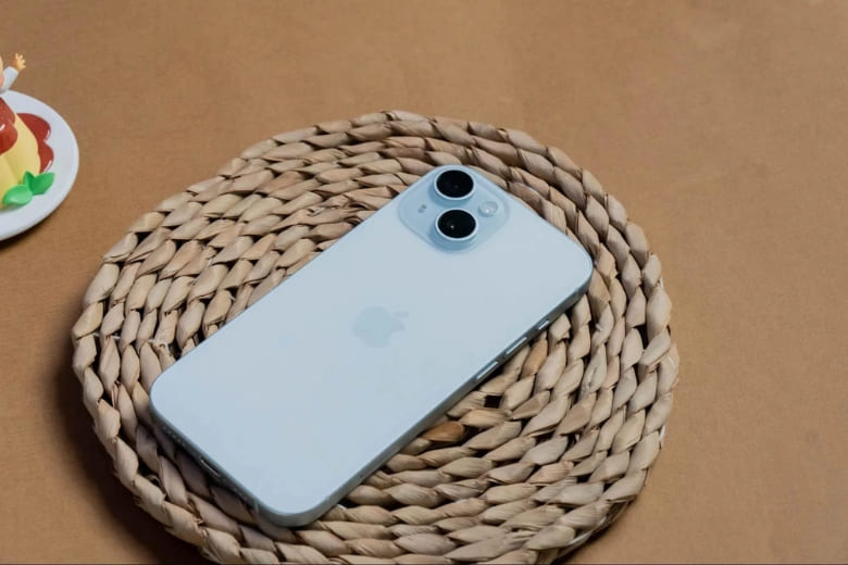 iPhone 15 Plus likenew chất lượng cao, ngoại hình như mới, giá hợp lý