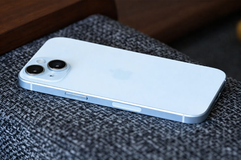 iPhone 15 thường cũ đẹp 99% 