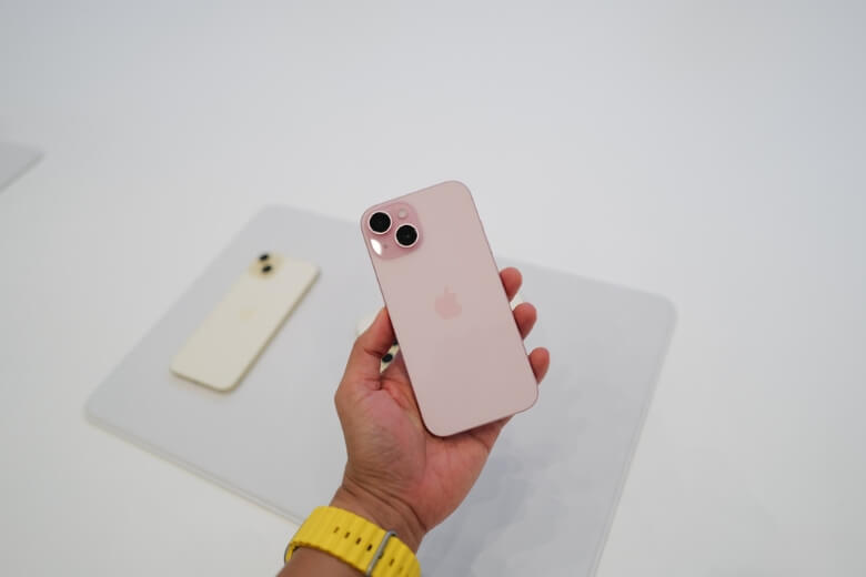 iPhone 15 thường cũ đổi bảo hành Apple 