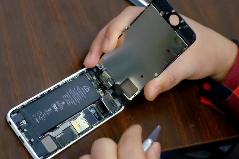 Thay pin iPhone 16 loại nào tốt, bền và phù hợp nhất? 5 Thay pin iPhone 16 loại nào