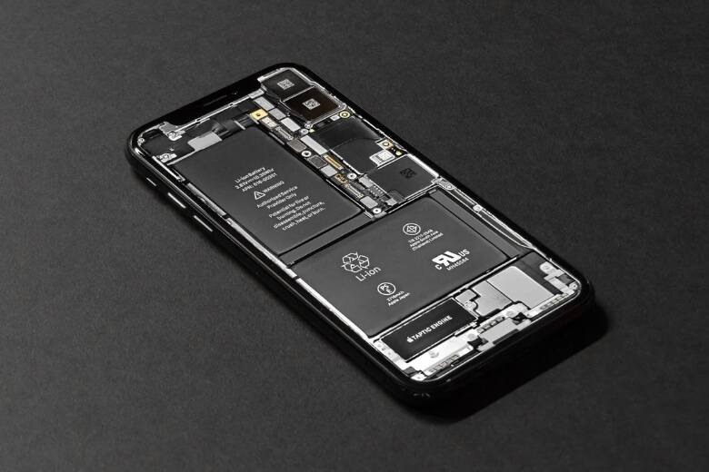 Thay pin iPhone 16 loại nào tốt, bền và phù hợp nhất? 2 Thay pin iPhone 16 loại nào
