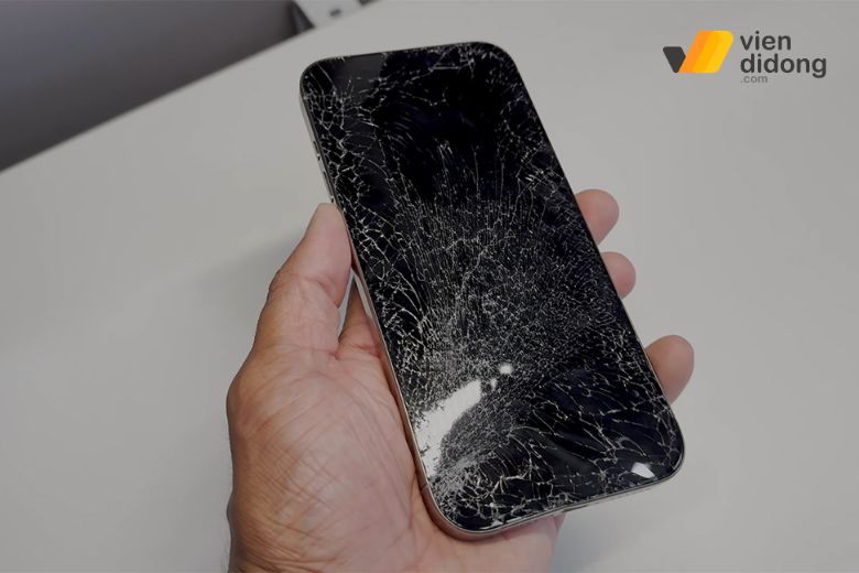 Tìm hiểu trước giá thay màn hình iPhone 16