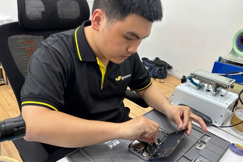 SALE TƯNG BỪNG - MỪNG ĐẠI LỄ: Săn Deal Khủng Tại Viện Di Động HCM (30/4 - 1/5) 1 SALE TƯNG BỪNG - MỪNG ĐẠI LỄ: Săn Deal Khủng Tại Viện Di Động HCM (30/4 - 1/5) vien di dong anh cua hang