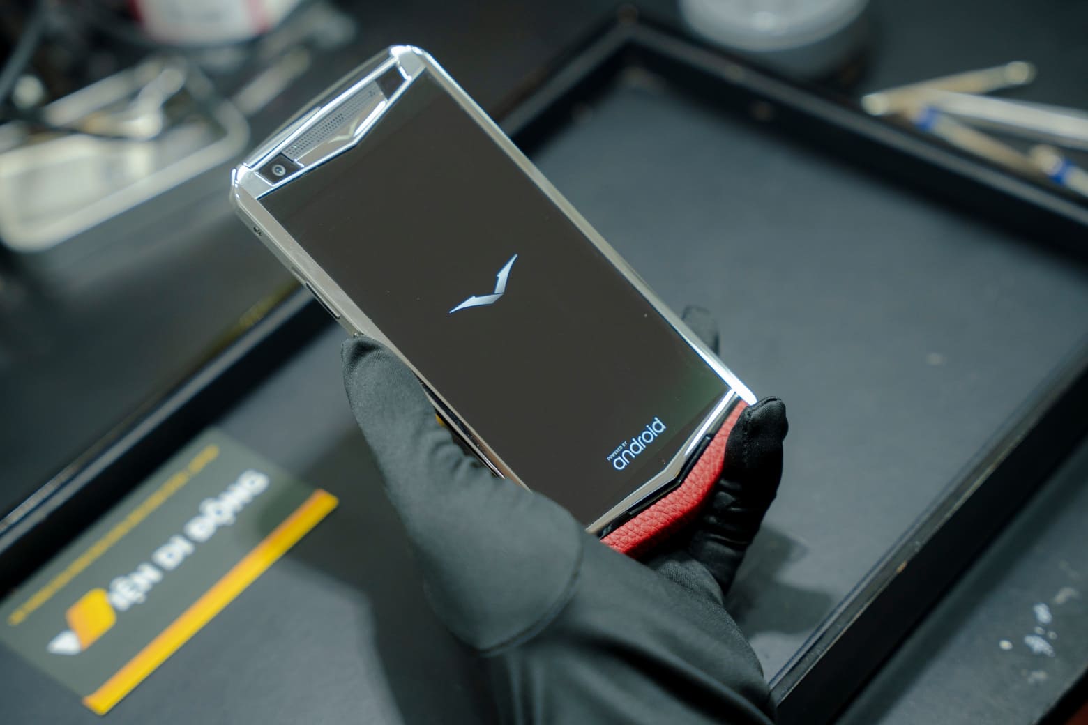 Bao lâu nên kiểm tra Vertu 1 lần?