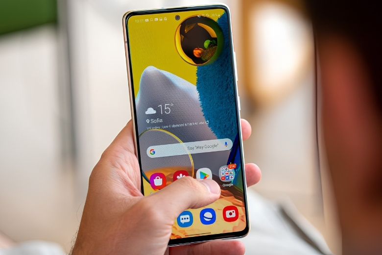 Dấu hiệu cần thay kính cảm ứng điện thoại Samsung