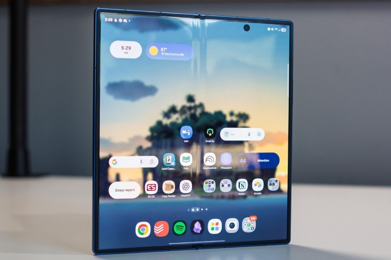 Samsung Galaxy Z Fold 8 Wide có gì mới? Đánh giá chi tiết 1 Đánh giá tỷ lệ màn hình trên Galaxy Z Fold 8 Wide